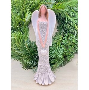 Soška anděla - šedé květinové šaty, zavěšené srdce - 19 cm